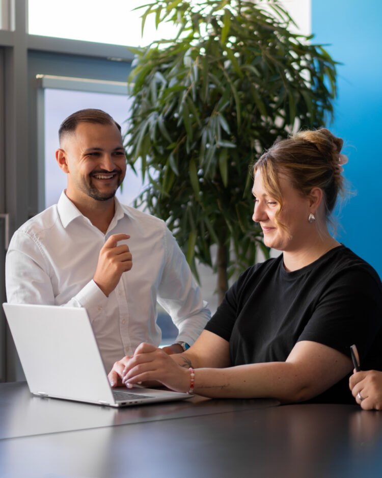 Bild Leon und Vanessa aus dem Sales